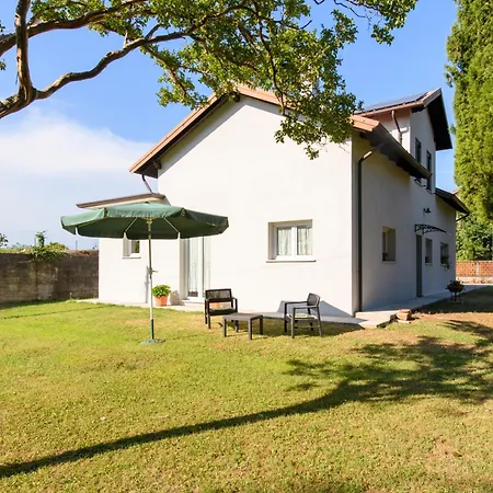 Pensjonat Giustina 3*