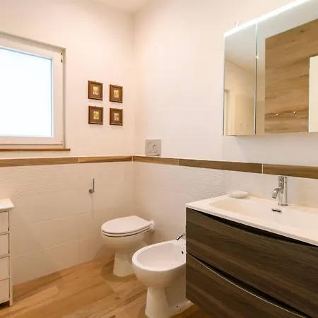 Giustina Pensjonat 3*